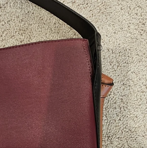 Women's Black and Maroon Leather Bucket Bag - Picture 10 of 11